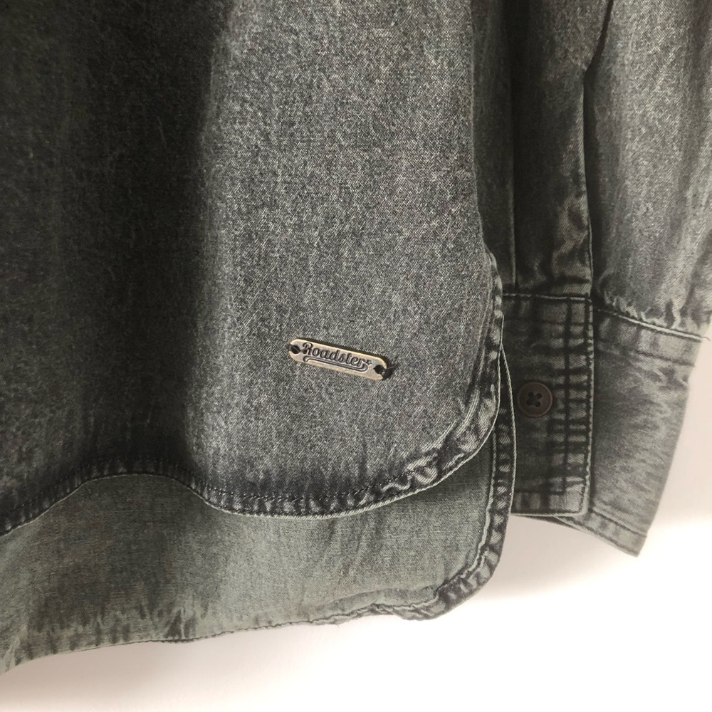 The Roadster Washed Black Button-Down Denim Shirt | Size M - Picture 3 of 7